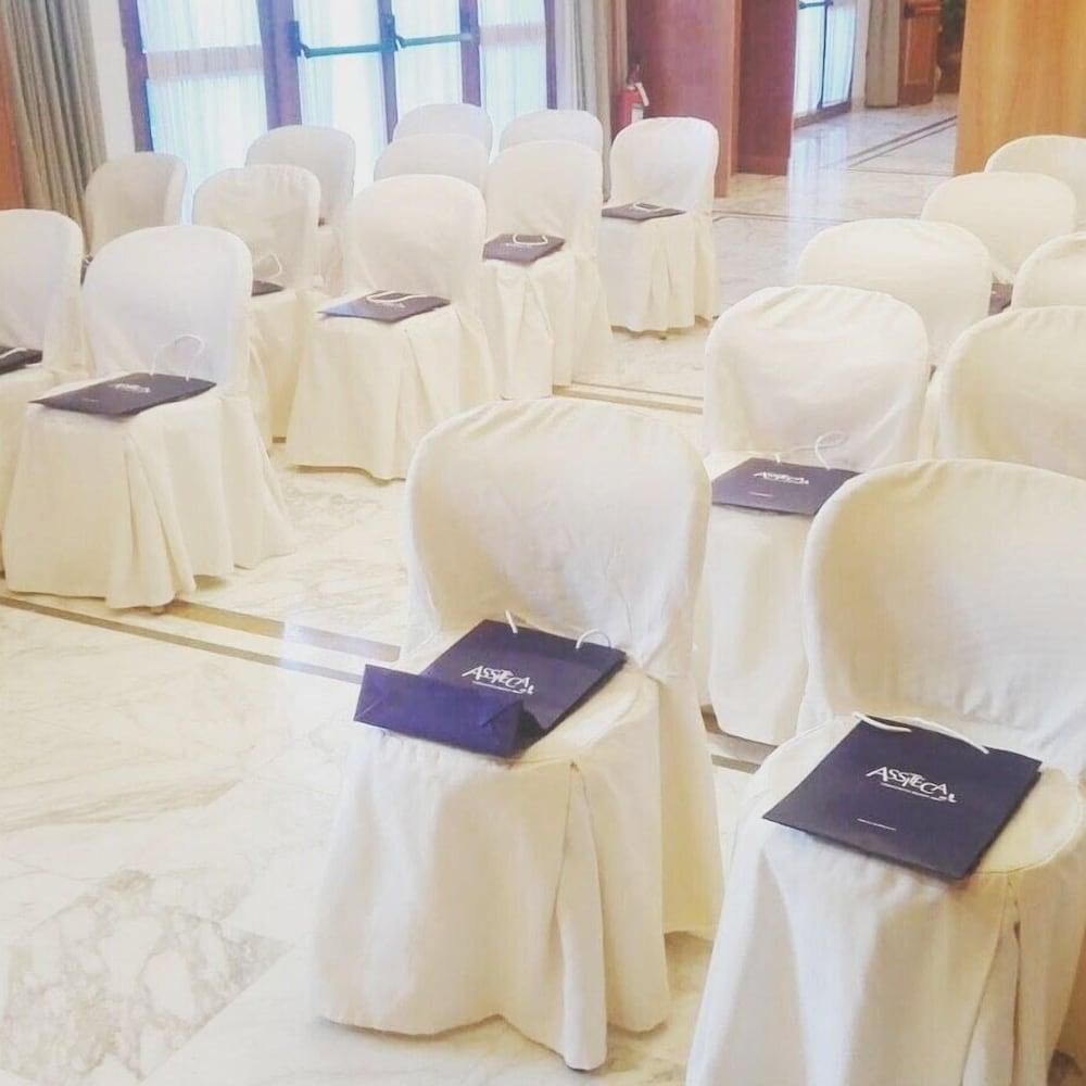 Palace & Resort Solofra