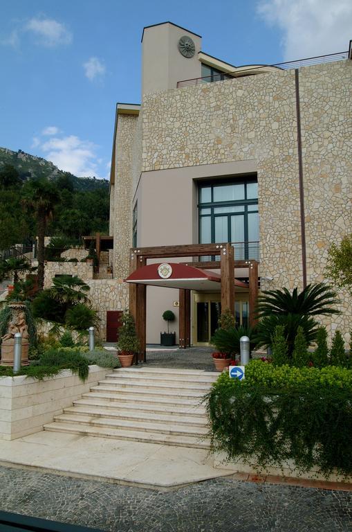 Palace & Resort Solofra